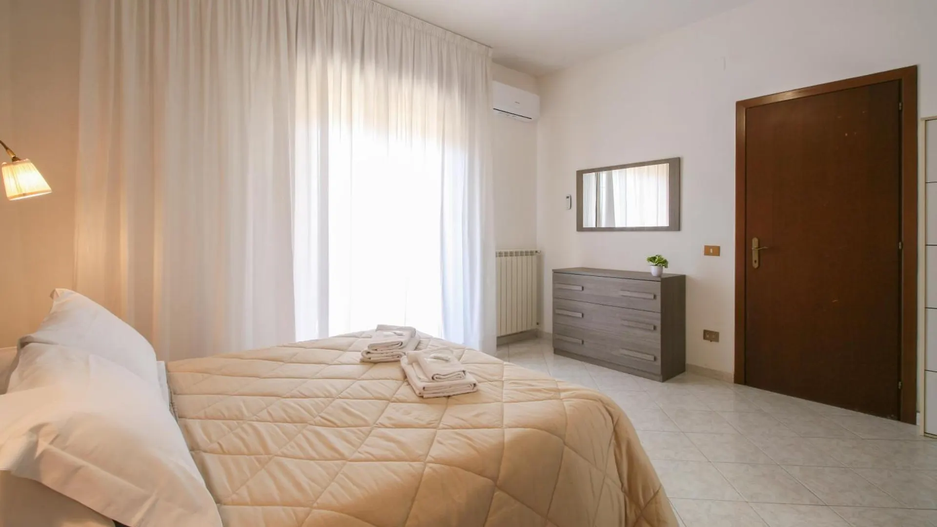 Residence Speedy Lovely Suites - Fiumicino Airport Italy