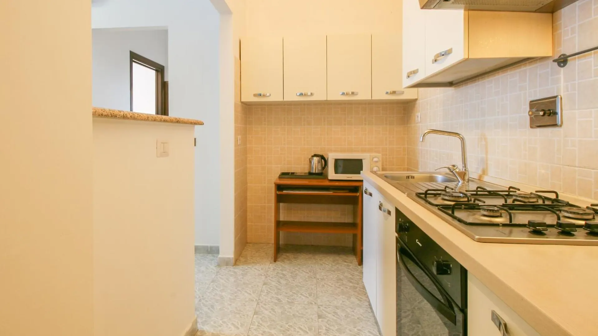Residence Speedy Lovely Suites - Fiumicino Airport Aparthotel