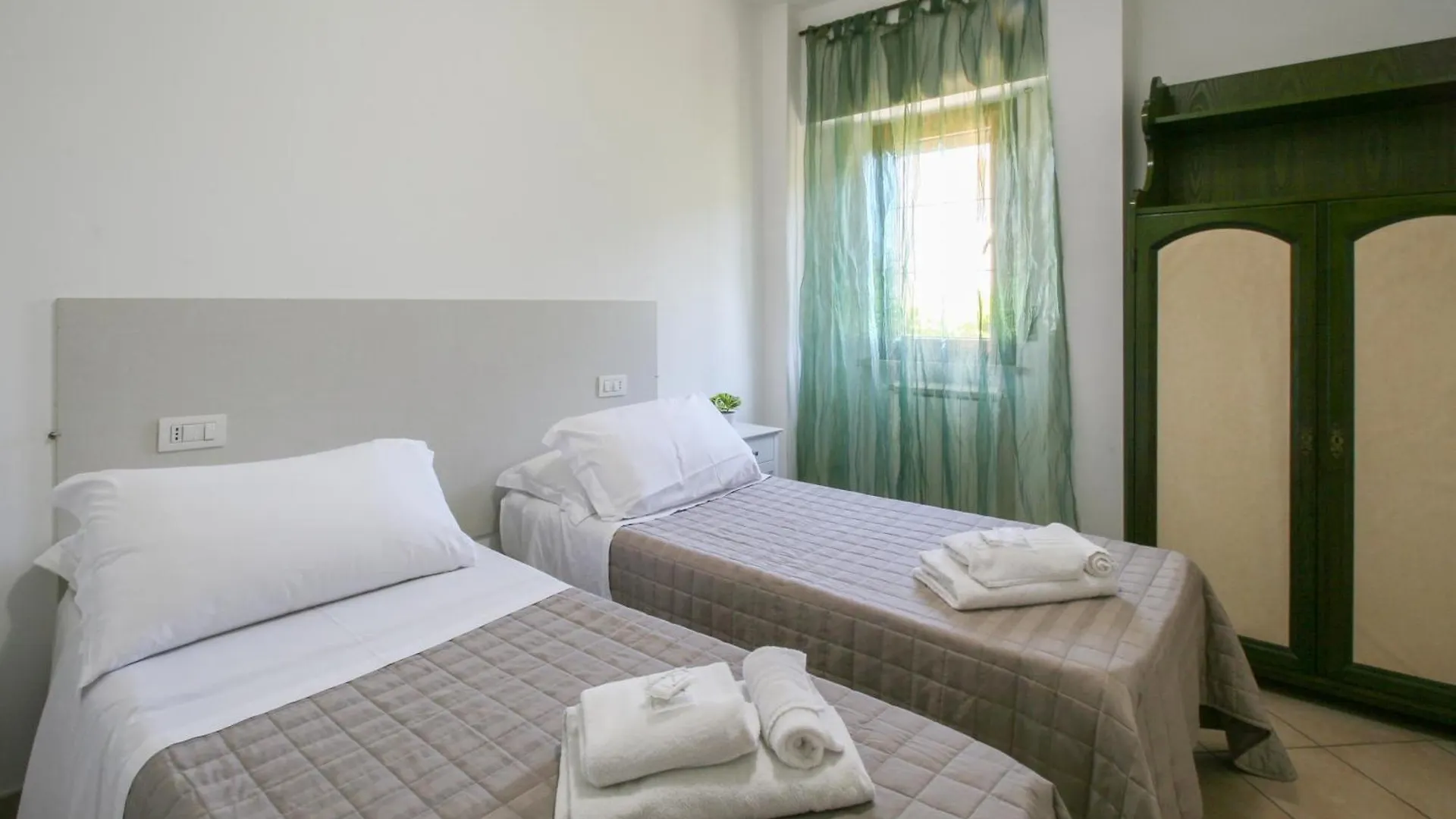 Residence Speedy Lovely Suites - Fiumicino Airport