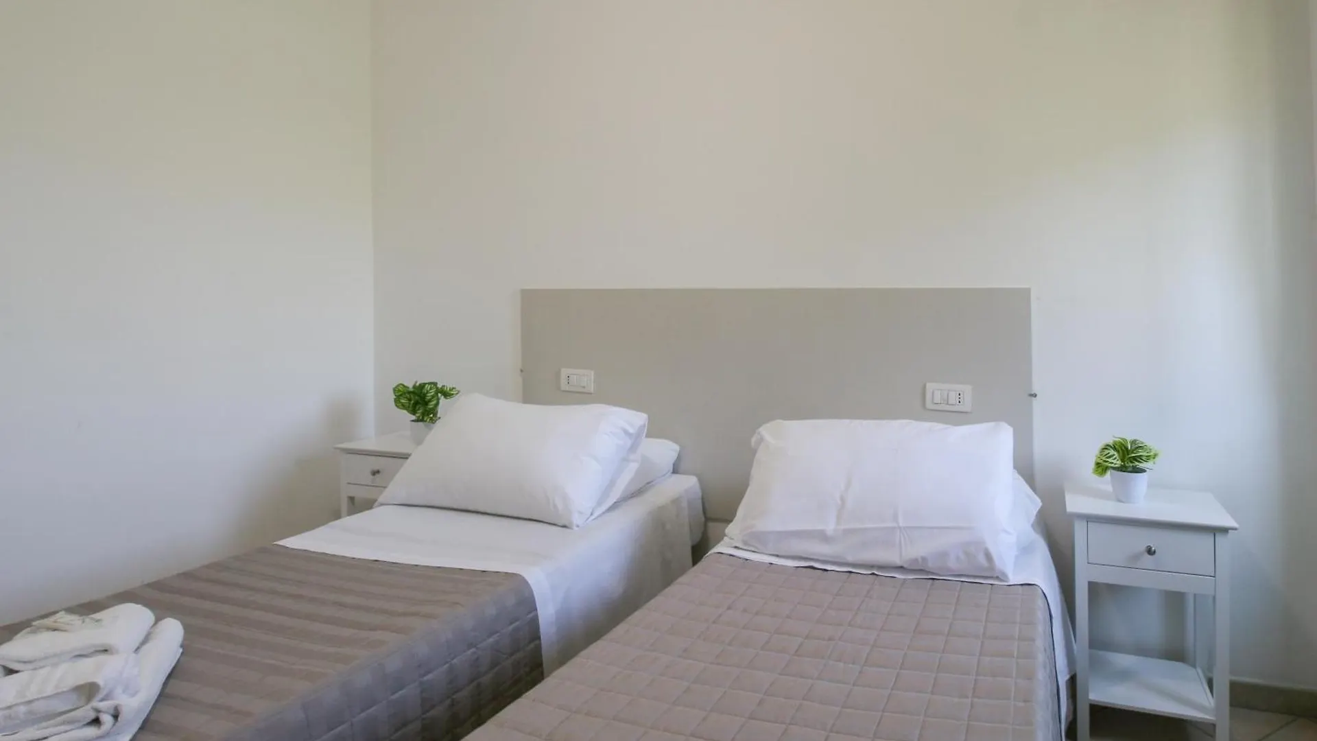 Residence Speedy Lovely Suites - Fiumicino Airport Italy
