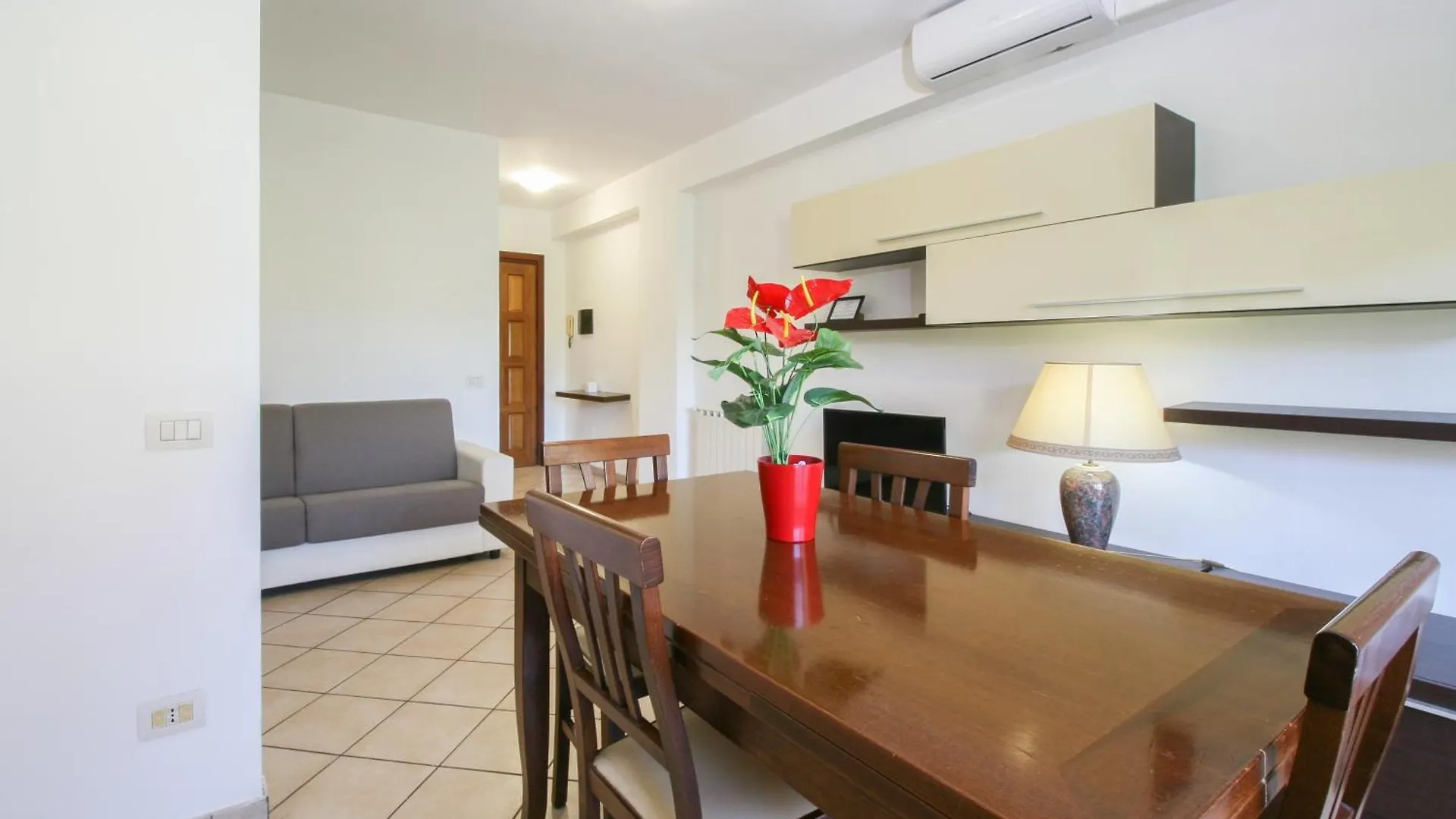 Residence Speedy Lovely Suites - Fiumicino Airport