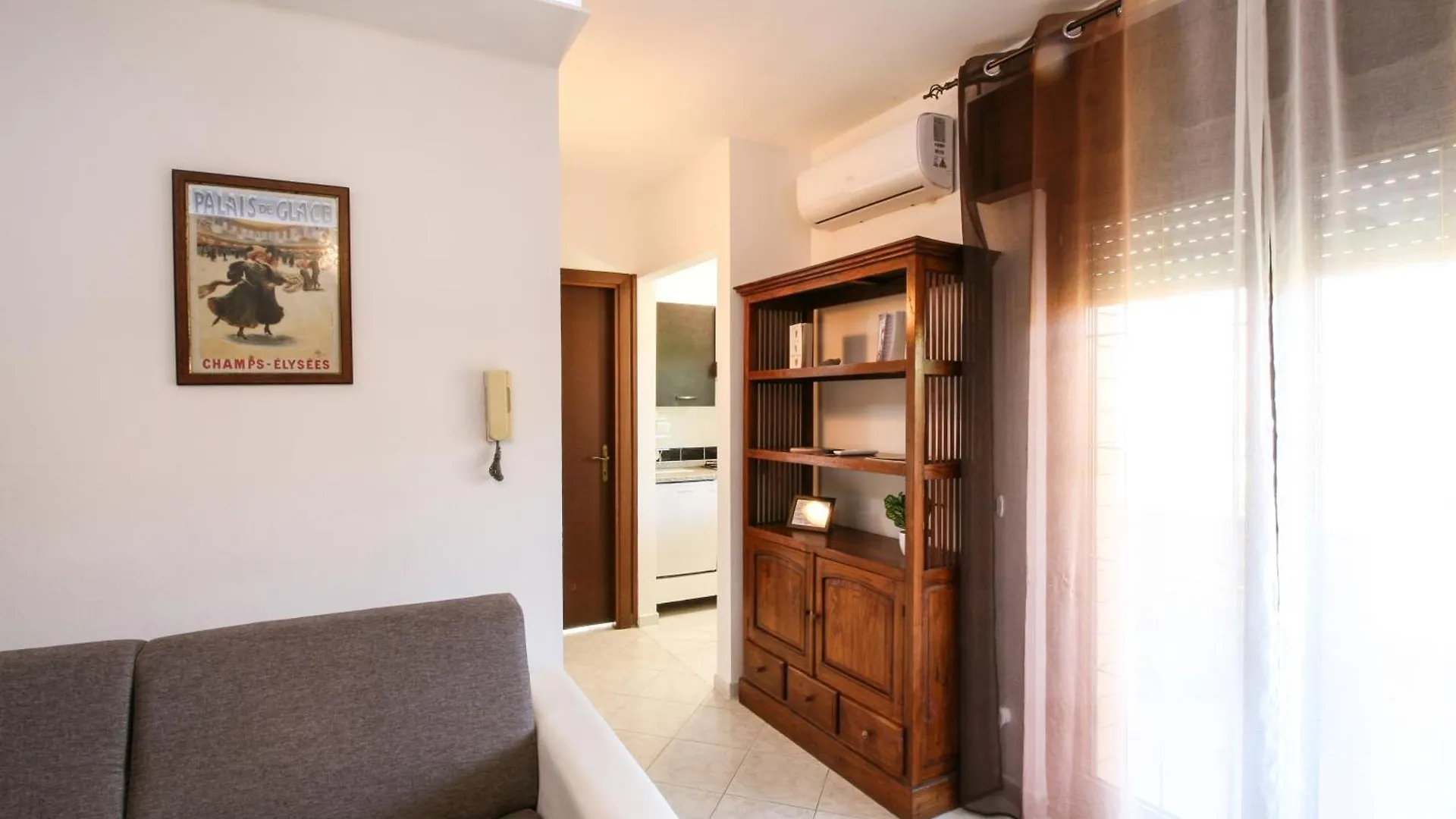Residence Speedy Lovely Suites - Fiumicino Airport Italy